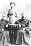 Отец архиепископа Феодора, Василий Викторович с супругой Прасковьей и дочерью